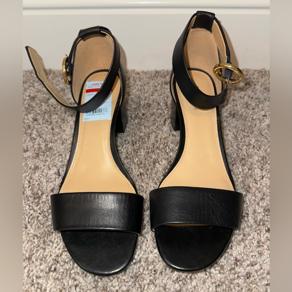 NNB Michael Kors black sandals size 6